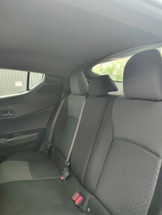 2022 Toyota C-HR - Image 8 of 8