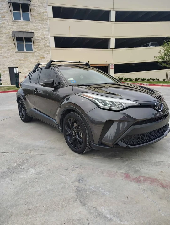 2022 Toyota C-HR - Image 3 of 8