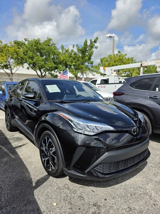 2022 Toyota C-HR - Image 3 of 8