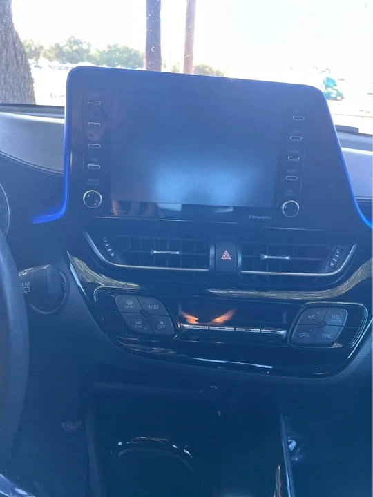 2022 Toyota C-HR - Image 11 of 11