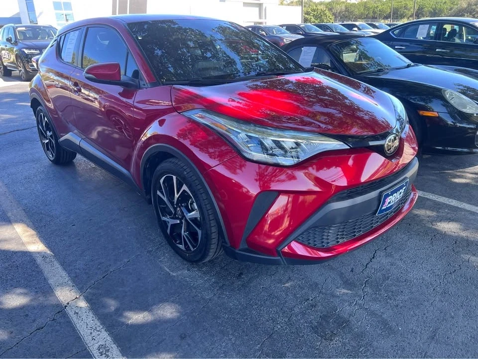 2022 Toyota C-HR - Image 2 of 11