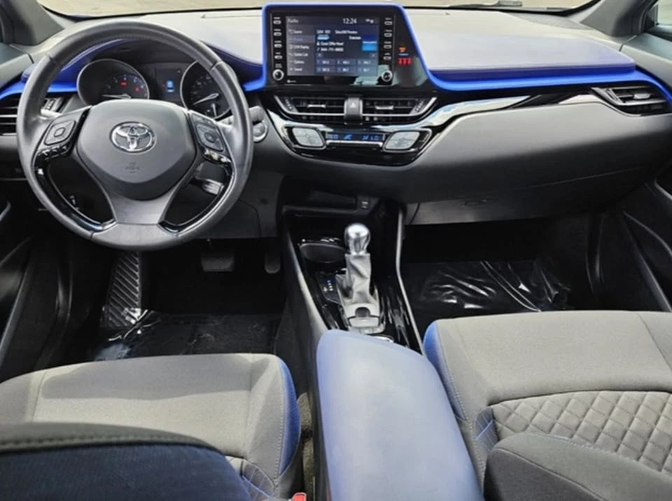 2022 Toyota C-HR - Image 9 of 12