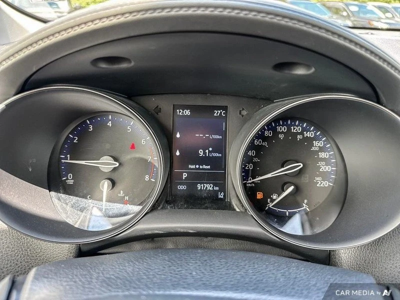 2022 Toyota C-HR - Image 13 of 20