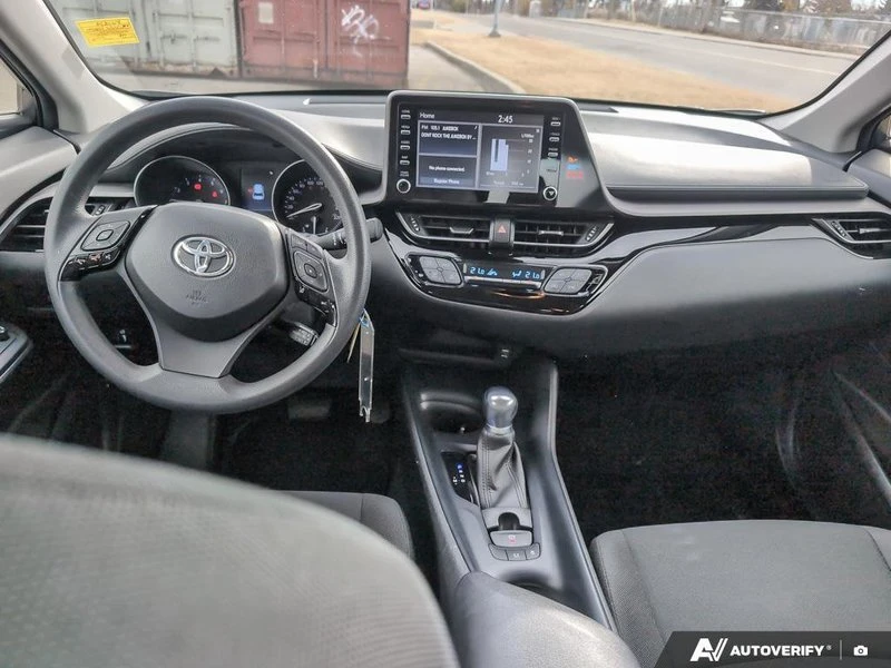2022 Toyota C-HR - Image 19 of 20