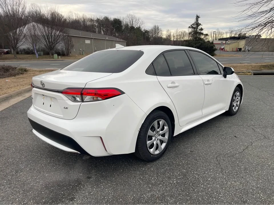 2022 Toyota Corolla 12th Gen - Image 5 of 15