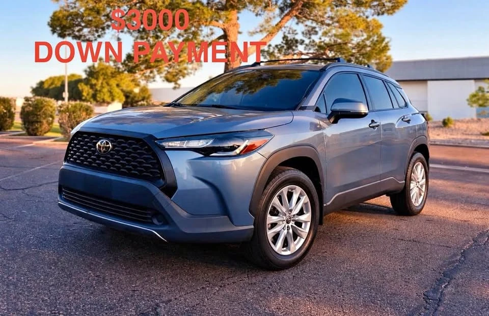 2022 Toyota Corolla Cross - Image 1 of 11