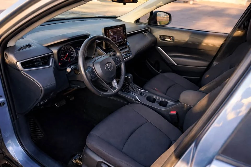 2022 Toyota Corolla Cross - Image 8 of 11