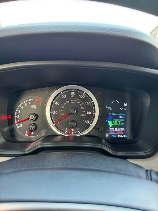2022 Toyota Corolla Cross - Image 16 of 17