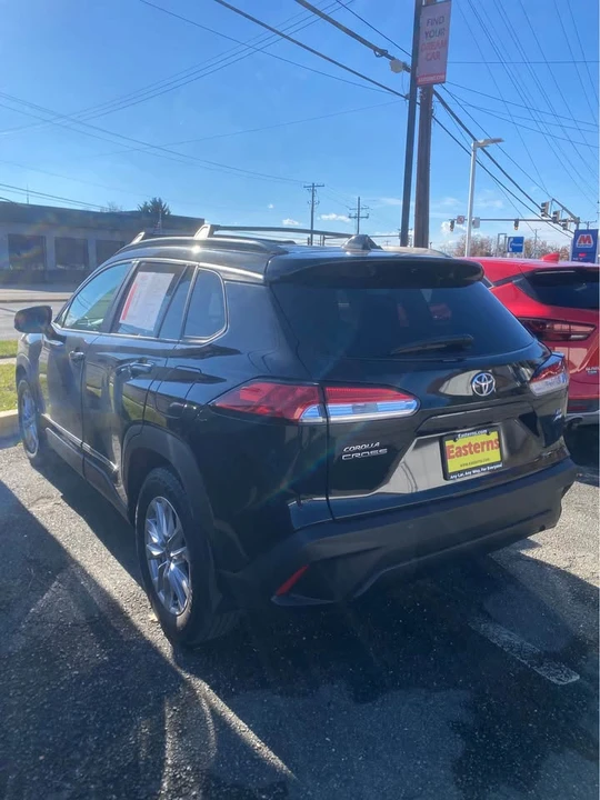 2022 Toyota Corolla Cross - Image 6 of 12
