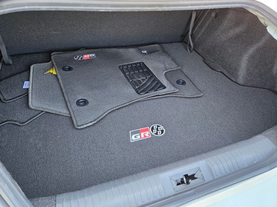 2022 Toyota GR86 2nd Gen - Image 13 of 20