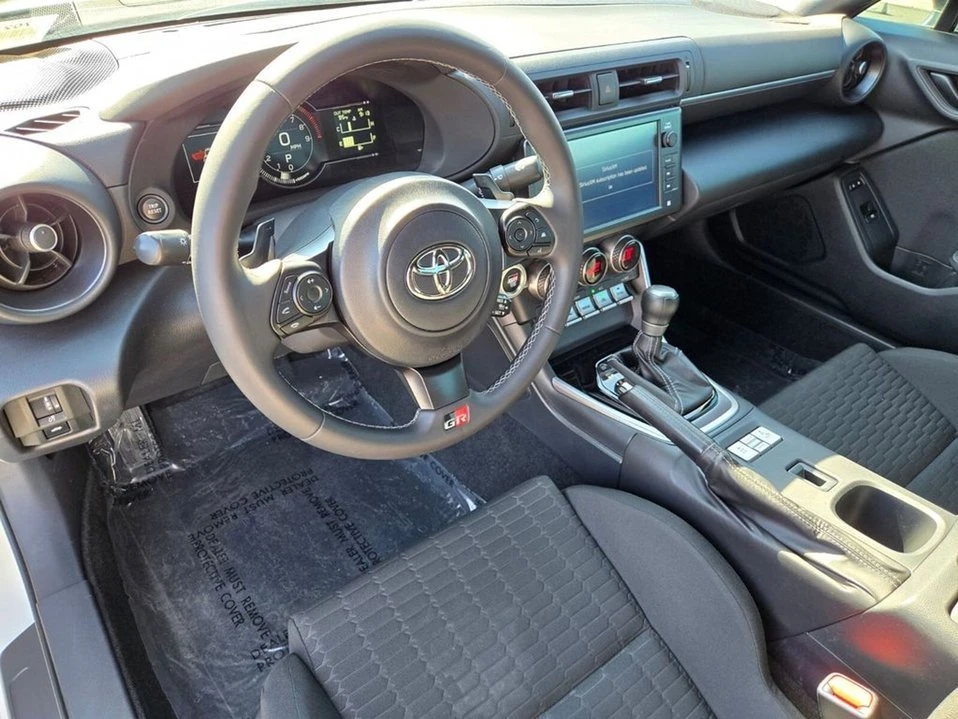2022 Toyota GR86 2nd Gen - Image 11 of 20