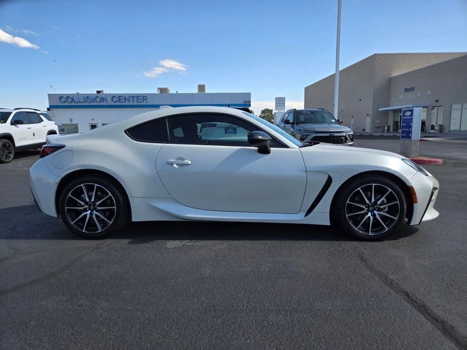 2022 Toyota GR86 2nd Gen - Image 7 of 20