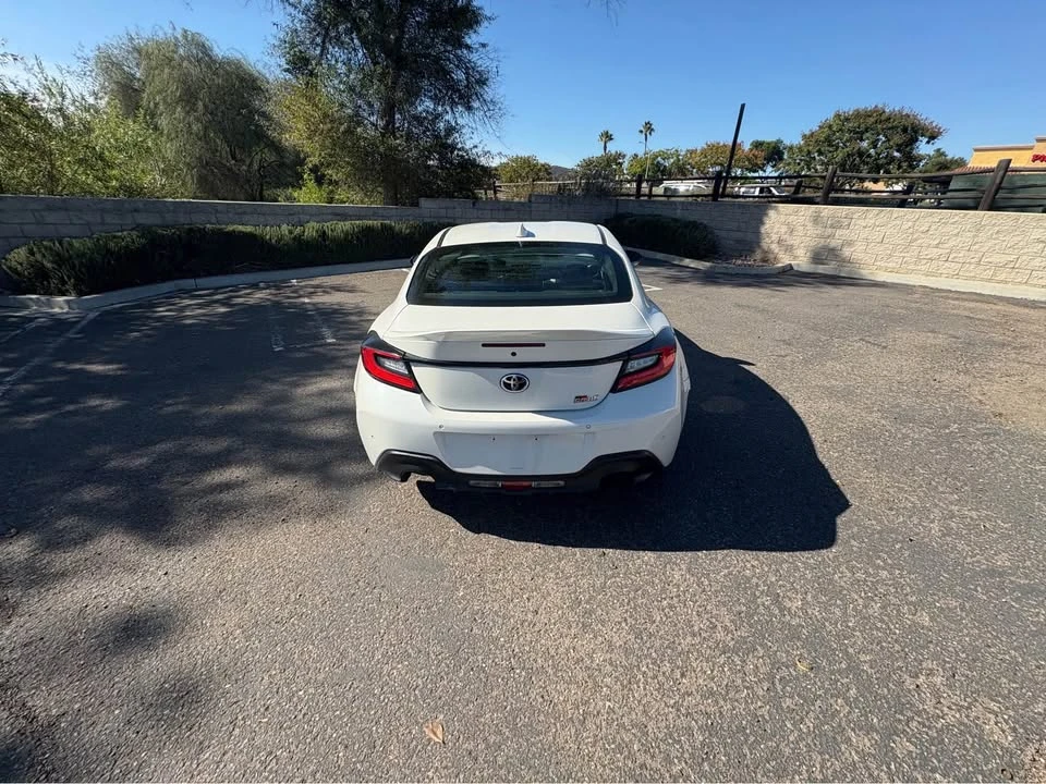 2022 Toyota GR86 2nd Gen - Image 3 of 6