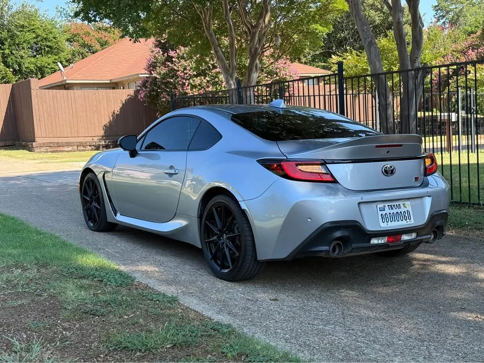 2022 Toyota GR86 2nd Gen - Image 3 of 8