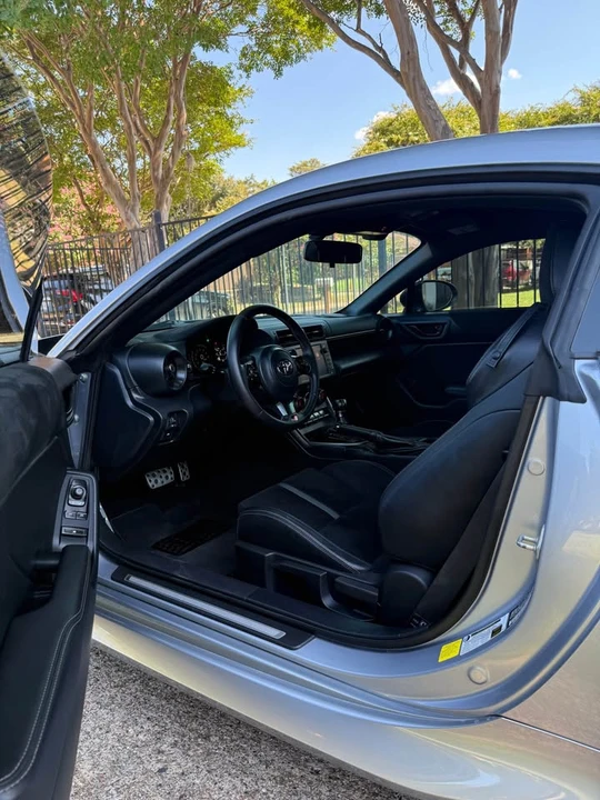 2022 Toyota GR86 2nd Gen - Image 6 of 8