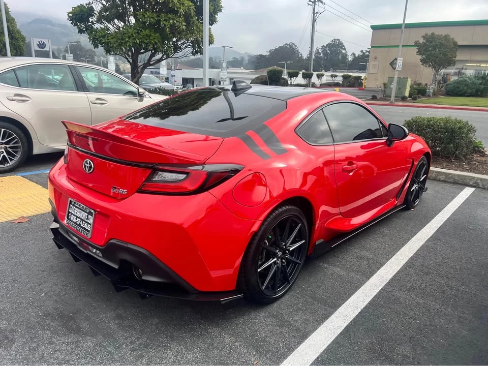 2022 Toyota GR86 2nd Gen - Image 4 of 4