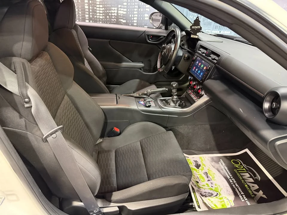 2022 Toyota GR86 2nd Gen - Image 11 of 16