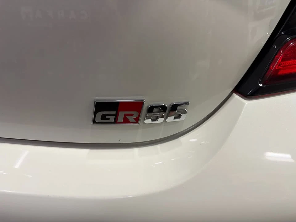 2022 Toyota GR86 2nd Gen - Image 6 of 16