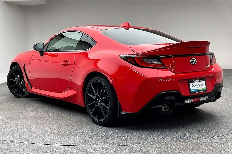 2022 Toyota GR86 2nd Gen - Image 3 of 16