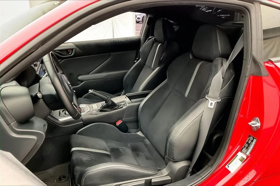 2022 Toyota GR86 2nd Gen - Image 7 of 16