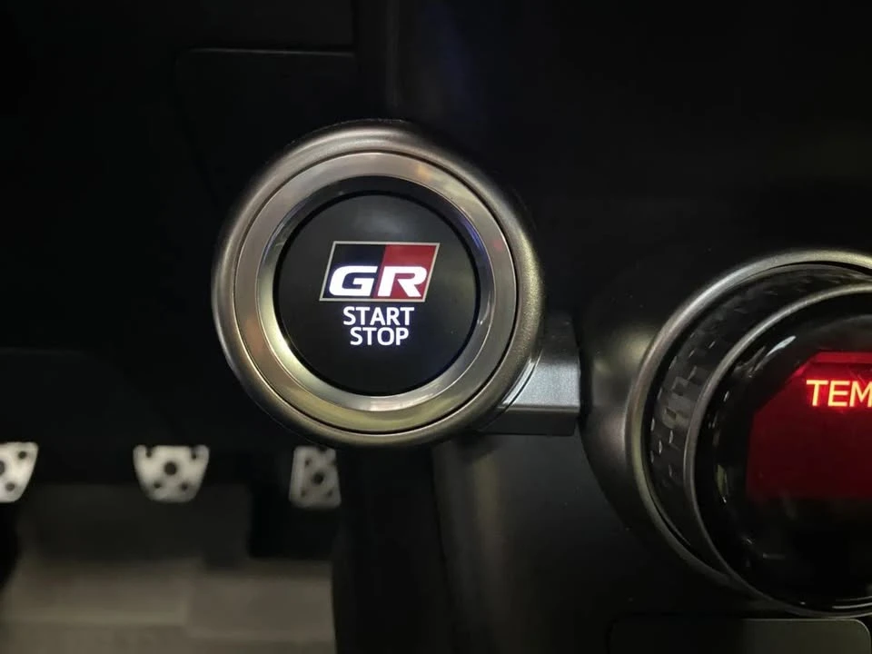 2022 Toyota GR86 2nd Gen - Image 17 of 19