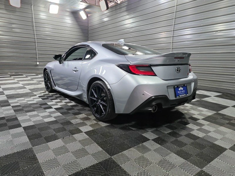 2022 Toyota GR86 2nd Gen - Image 4 of 16
