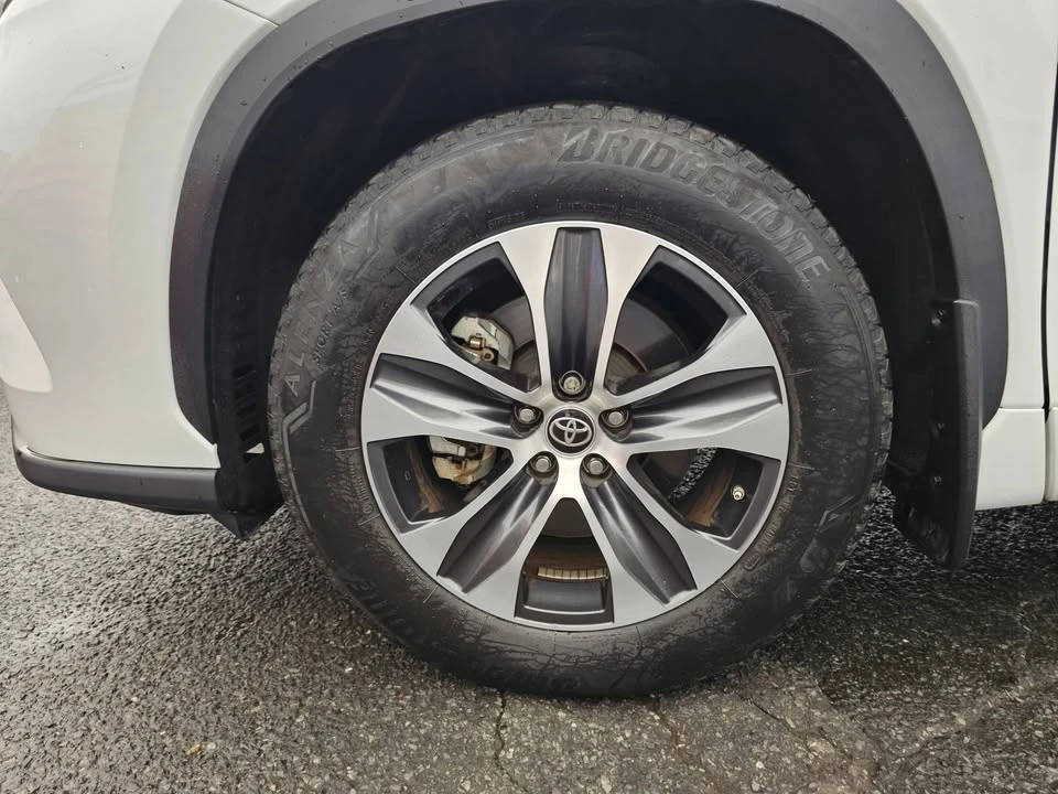 2022 Toyota Highlander - Image 20 of 20