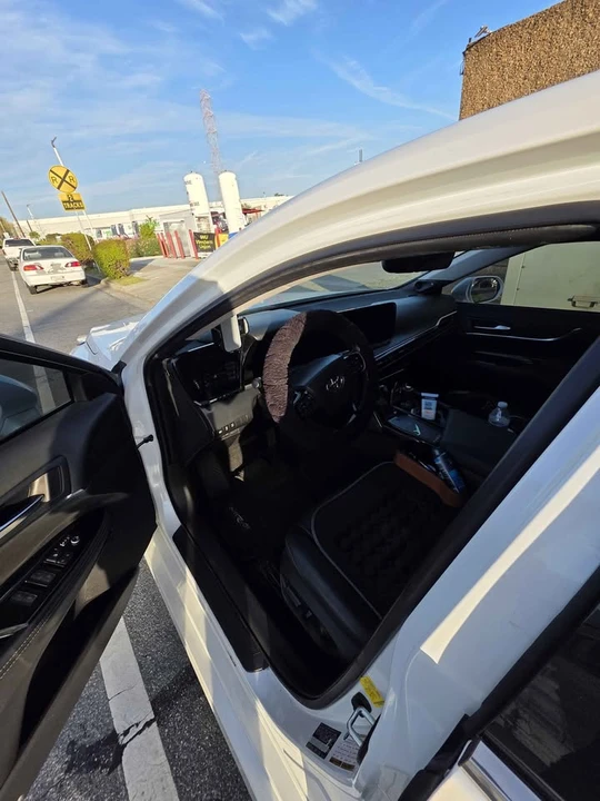 2022 Toyota Mirai - Image 2 of 9