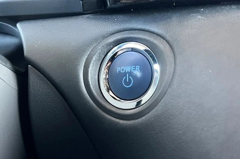 2022 Toyota Mirai - Image 15 of 15