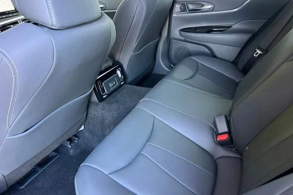 2022 Toyota Mirai - Image 9 of 15