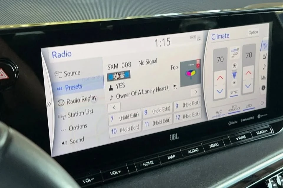 2022 Toyota Mirai - Image 13 of 15