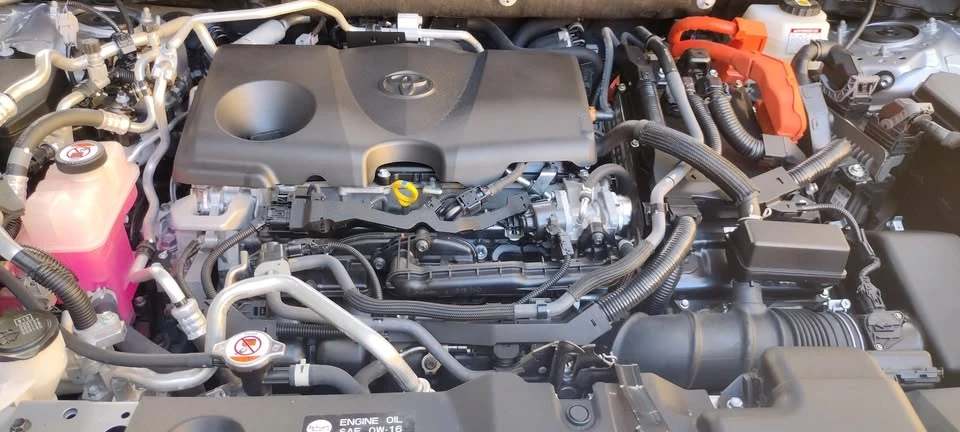 2022 Toyota RAV4 5th Gen - Image 7 of 19