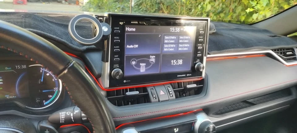 2022 Toyota RAV4 5th Gen - Image 10 of 19