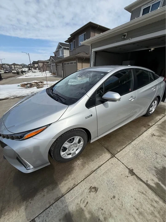 2022 Toyota Prius 5th Gen - Image 3 of 18