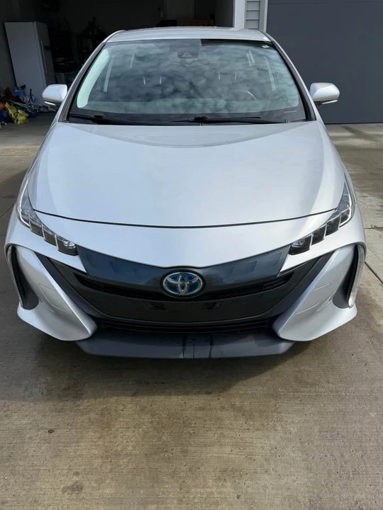 2022 Toyota Prius 5th Gen - Image 13 of 18