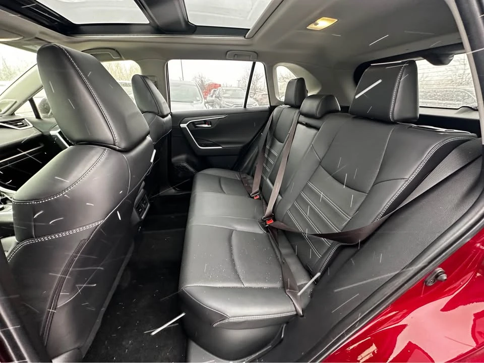 2022 Toyota RAV4 5th Gen - Image 10 of 12