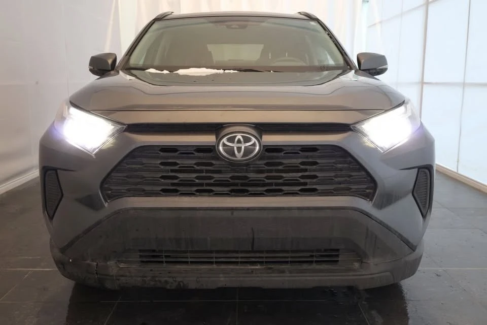 2022 Toyota RAV4 5th Gen - Image 3 of 18