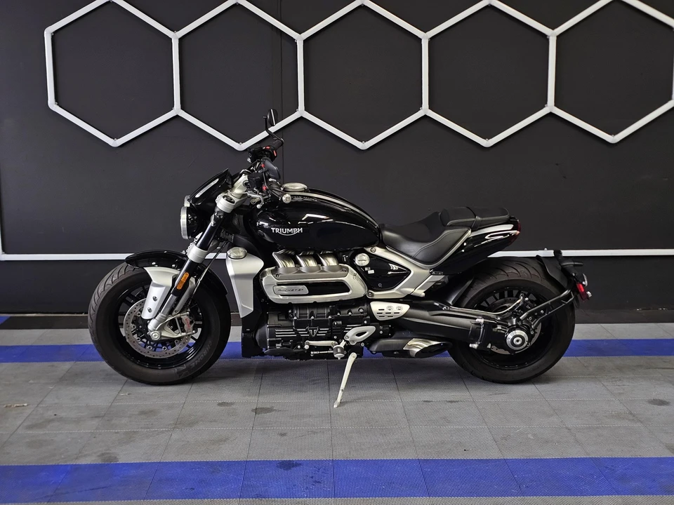 2022 Triumph - Image 18 of 31