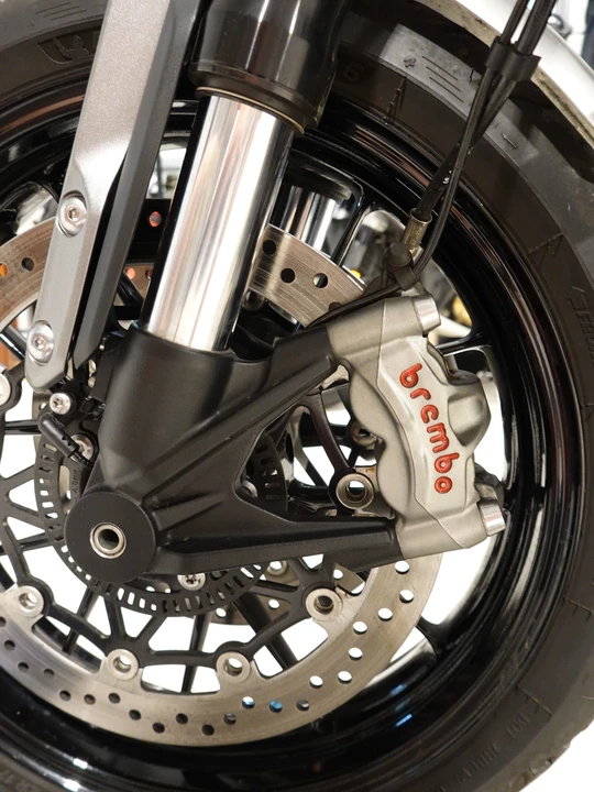 2022 Triumph Speed Twin 1200 - Image 14 of 31