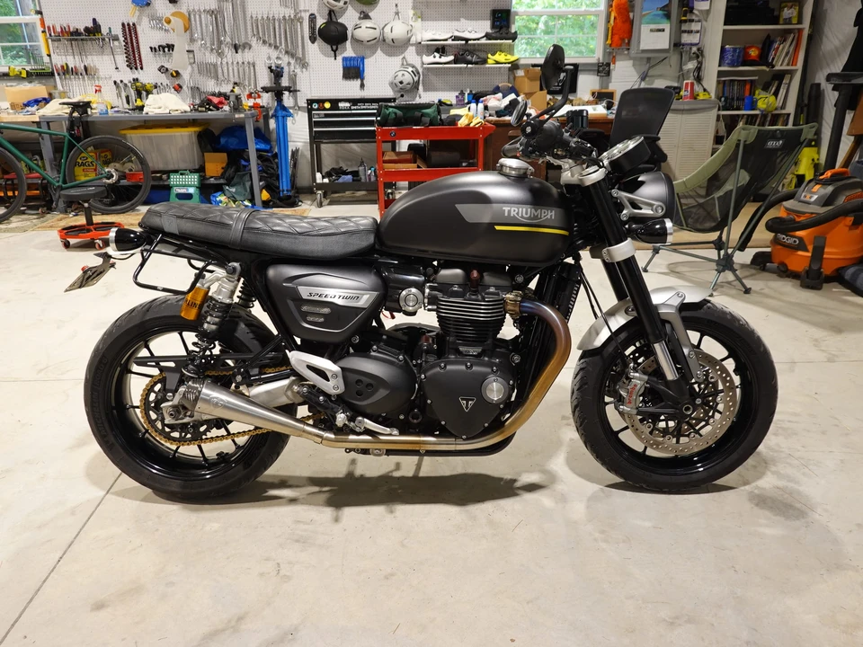 2022 Triumph Speed Twin 1200 - Image 8 of 31