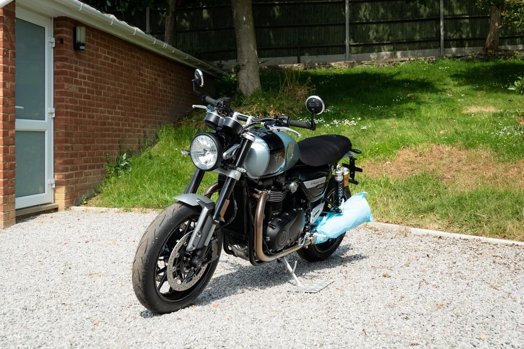 2022 Triumph Speed Twin 1200 - Image 28 of 30