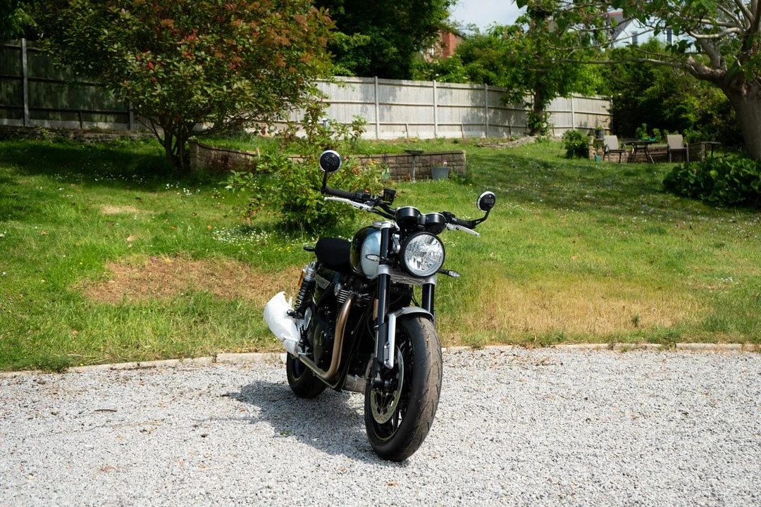 2022 Triumph Speed Twin 1200 - Image 26 of 30