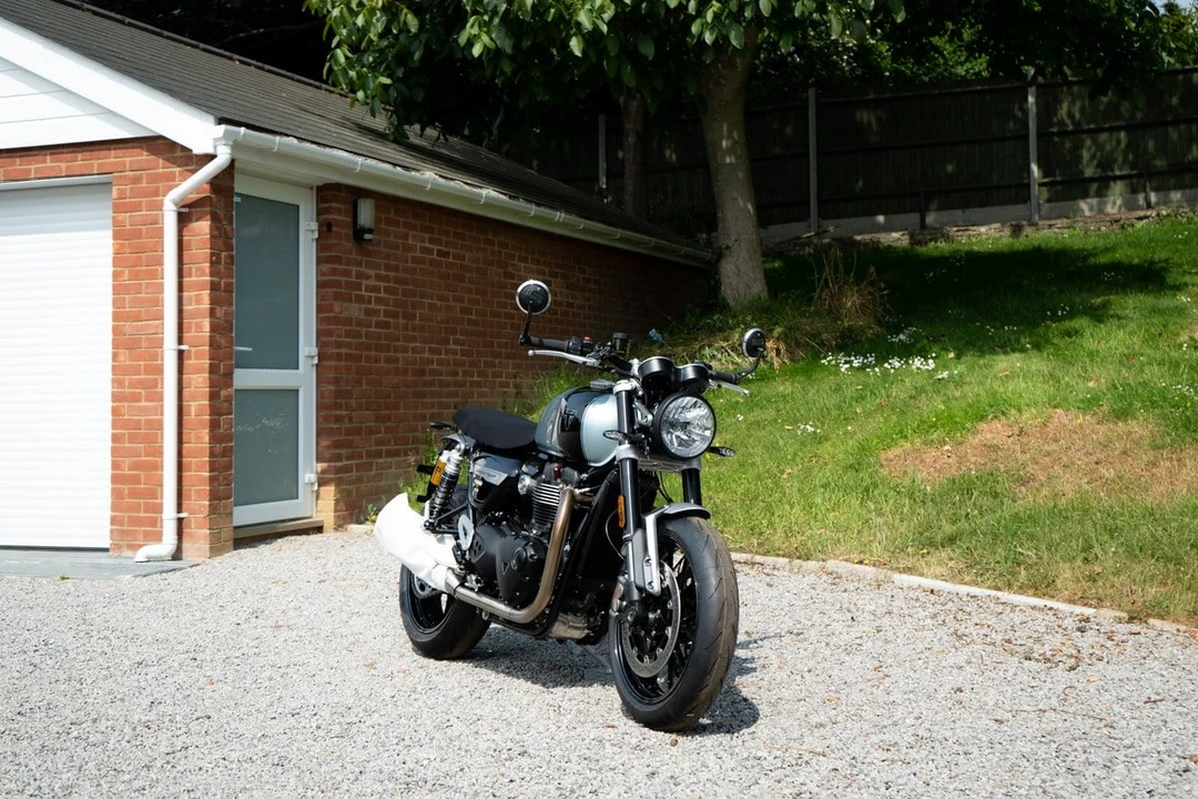 2022 Triumph Speed Twin 1200 - Image 12 of 30