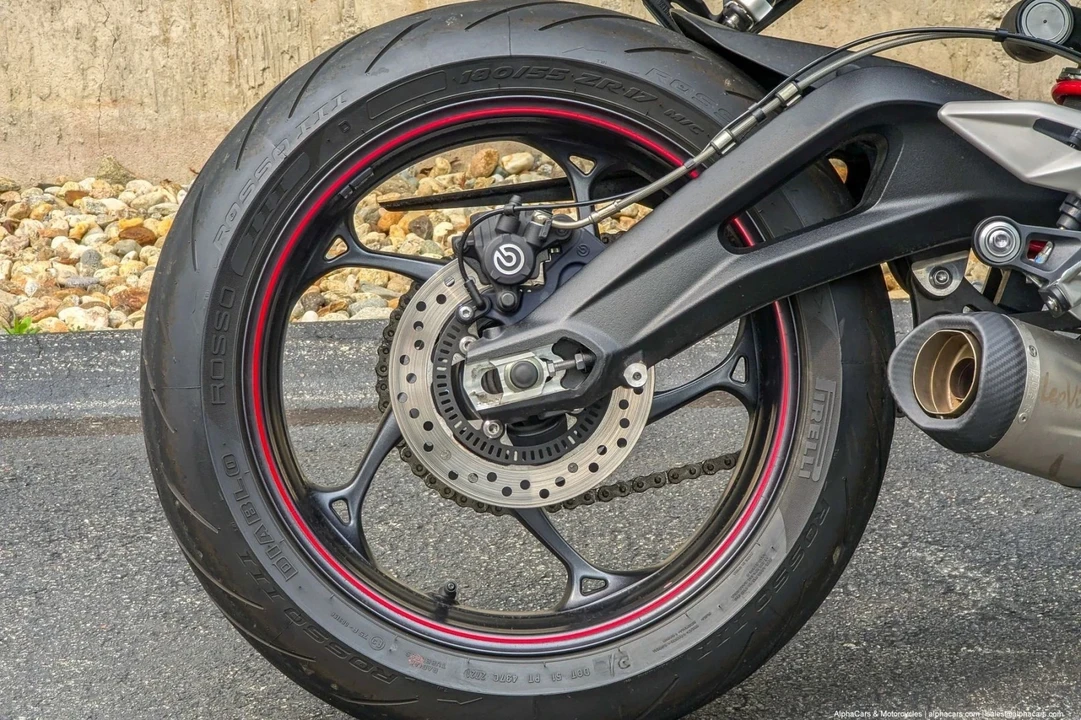 2022 Triumph - Image 17 of 21