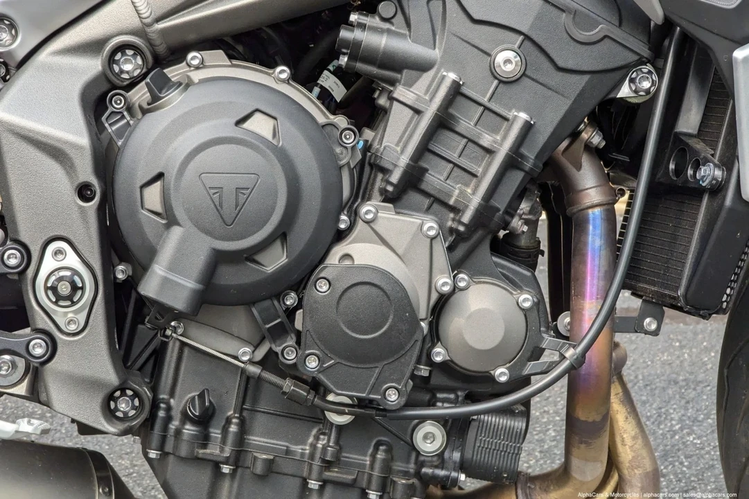 2022 Triumph - Image 15 of 21