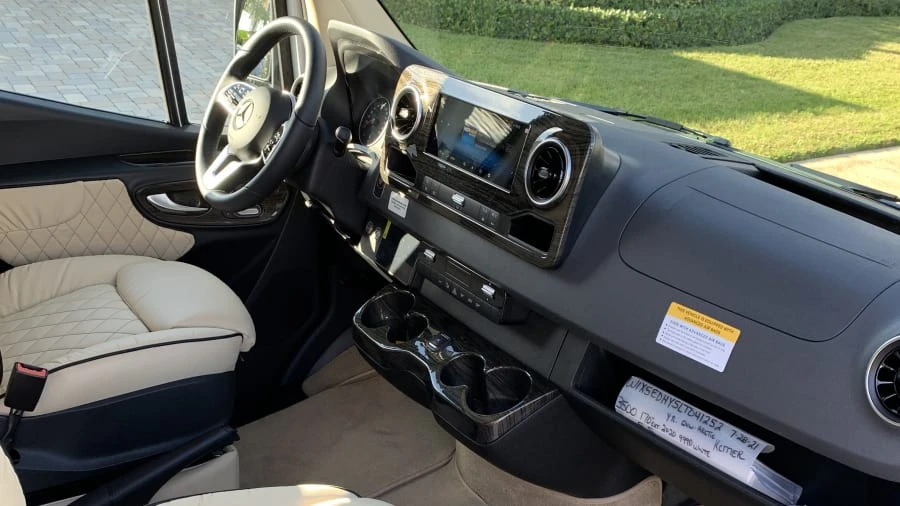 2022 Mercedes-Benz VS30 Sprinter - Image 4 of 19