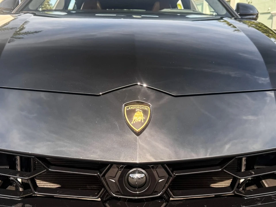 2022 Lamborghini Urus - Image 4 of 4