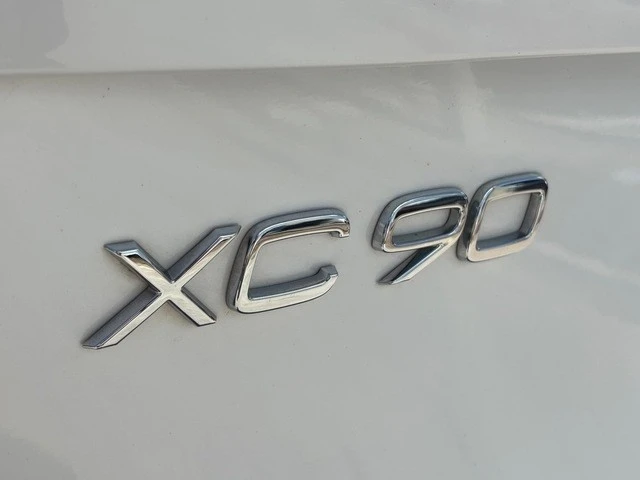 2022 Volvo XC90 2nd Gen - Image 18 of 21