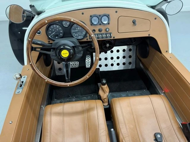 2022 Vanderhall - Image 2 of 21