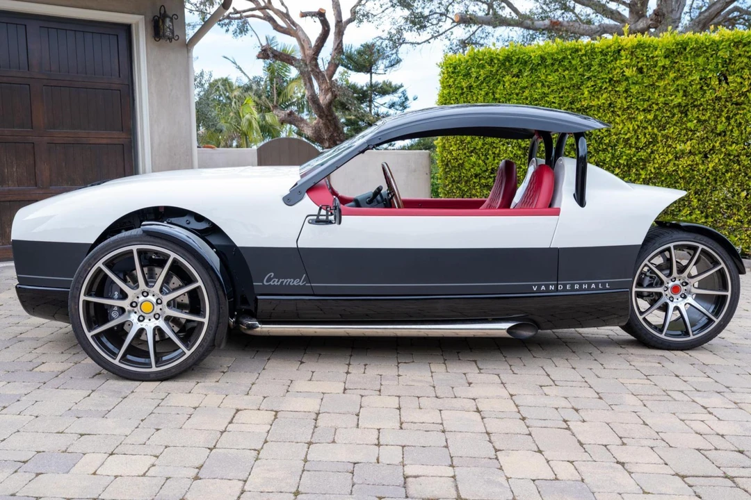 2022 Vanderhall Carmel - Image 3 of 31